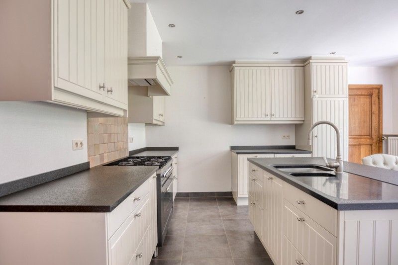 Landelijke woning met 3 slaapkamers en prachtige tuin TE KOOP in OOSTROZEBEKE! foto 10