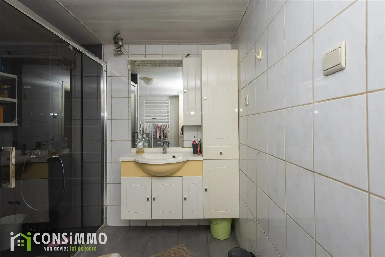 Ruime halfopen woning met 4 slaapkamers in Houthalen-Oost foto 15