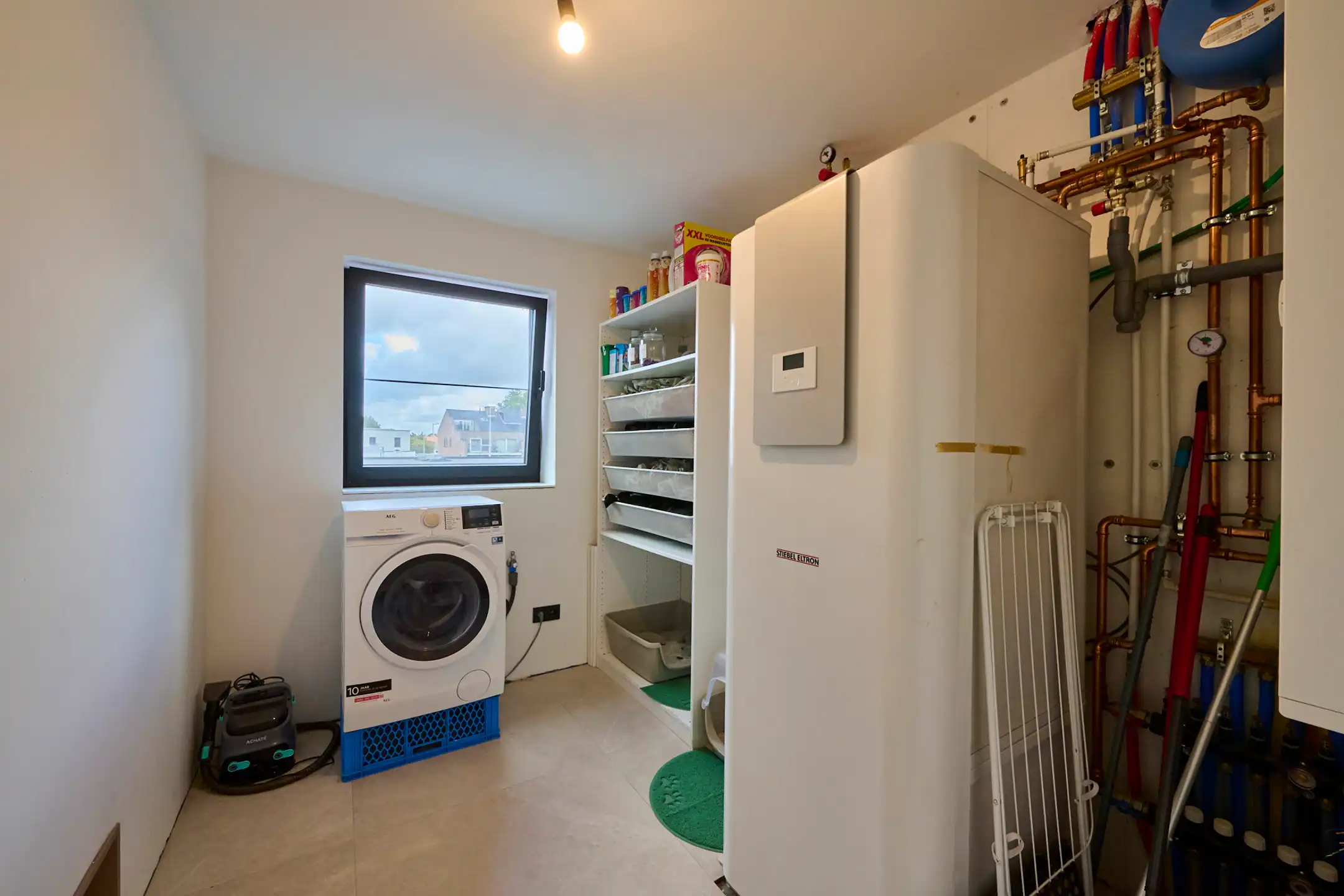 ZEER RUIM MODERN EN LICHTRIJK TRIPLEX APPARTEMENT VAN 160m² foto 12