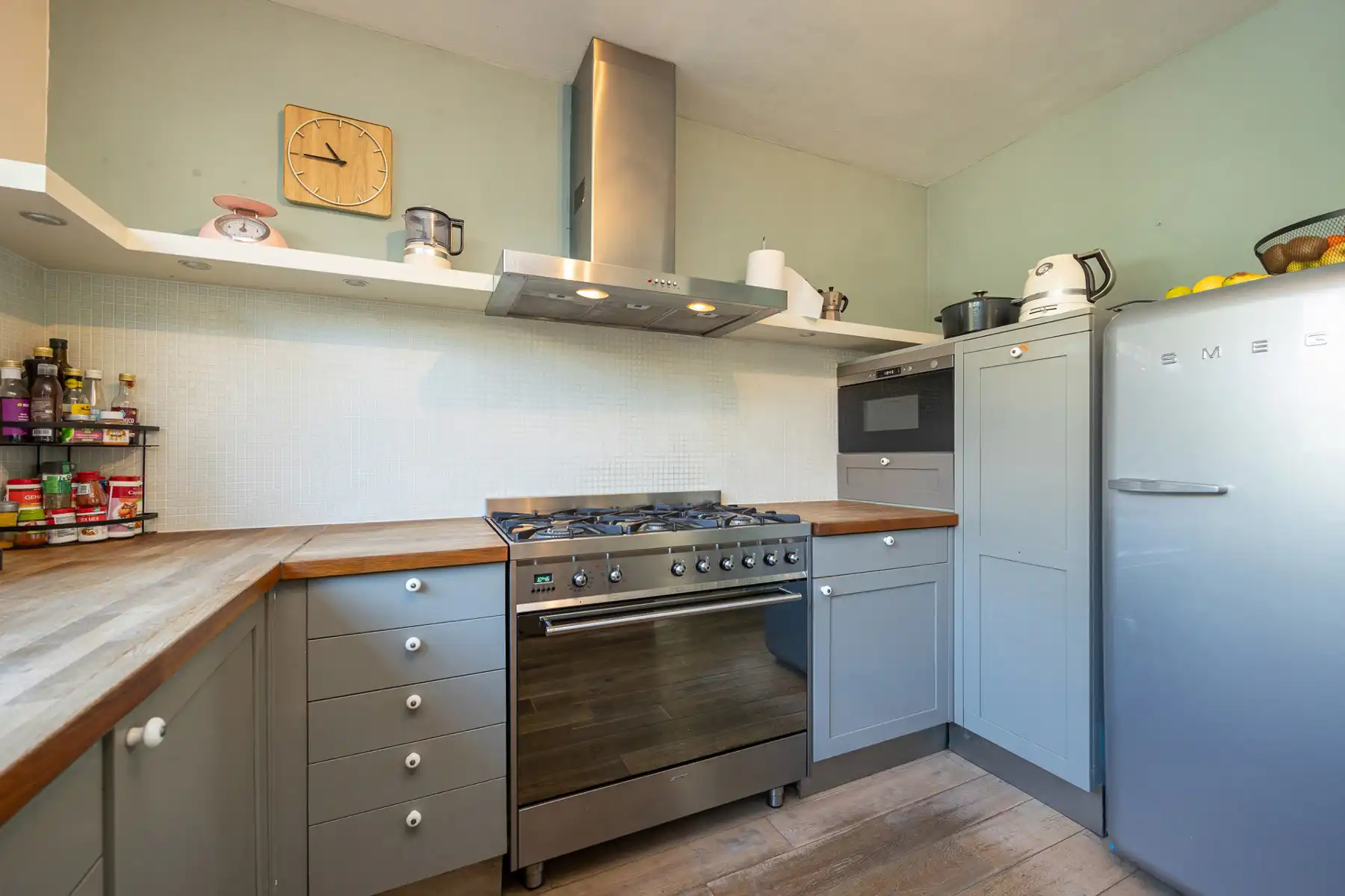 Volledig gerenoveerde woning met 4 slpks en gezellige tuin foto 13