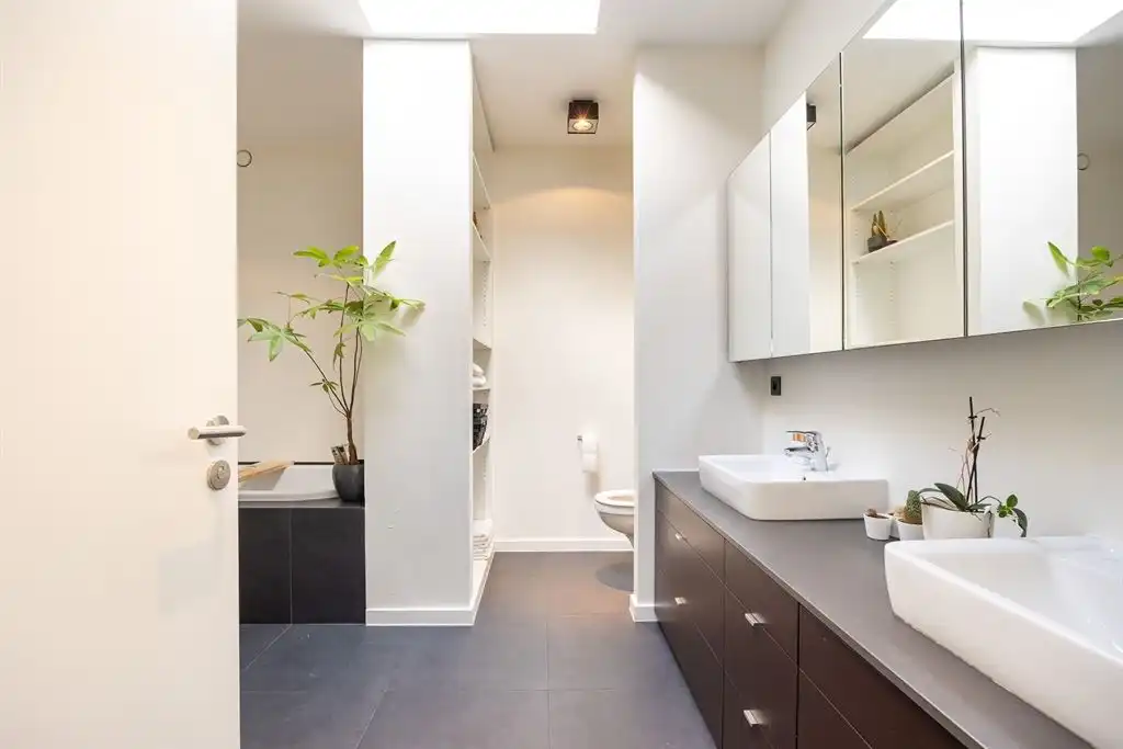 Luxe afgewerkt appartement in hartje Borgerhout foto 19