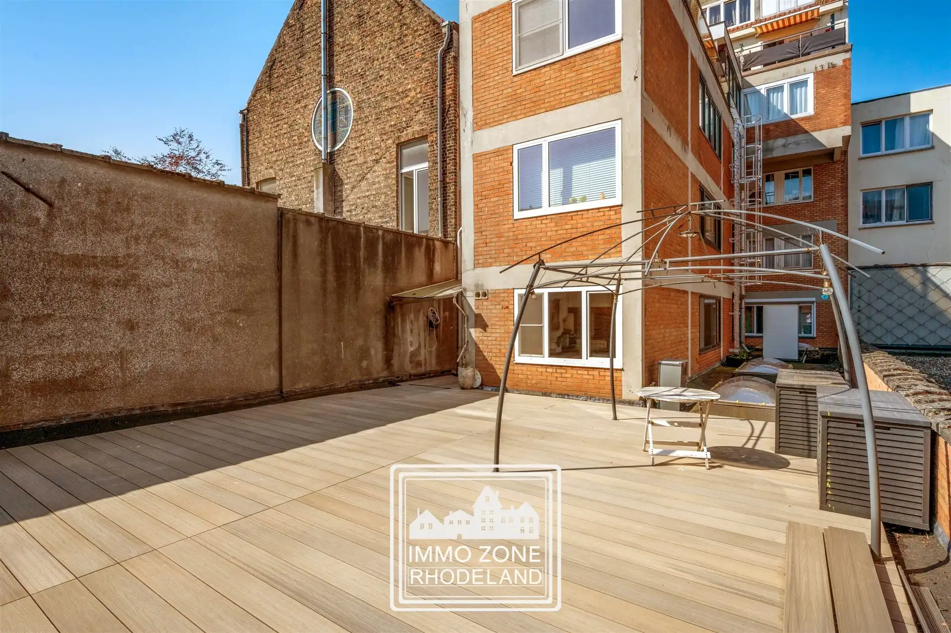 Op te frissen appartement met 2 slpks en riant terras foto 23