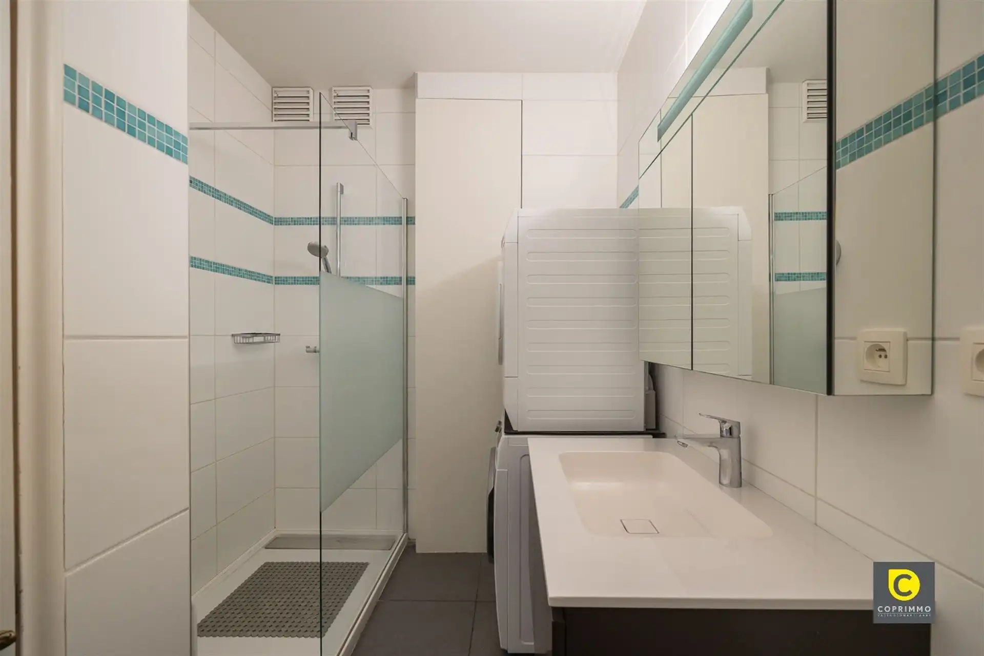 3 slpk appartement op terras op toplocatie! foto 13