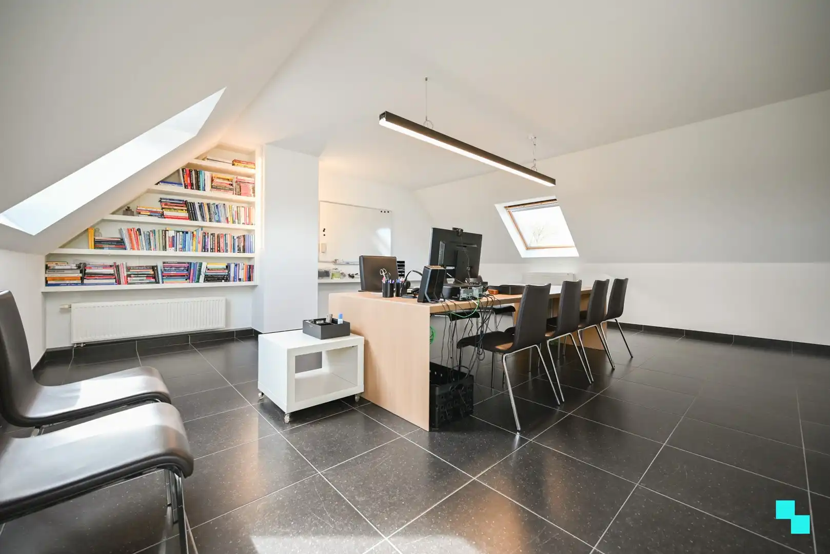 Centraal gelegen kantoorruimte te Lendelede foto 25