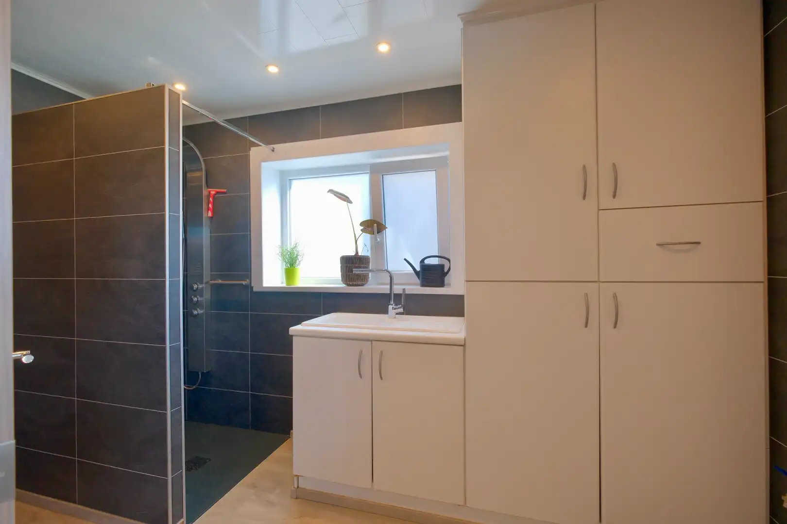 LICHTERVELDE - Open bebouwing met 2 slpks en garage op perceel van 486 m² foto 12