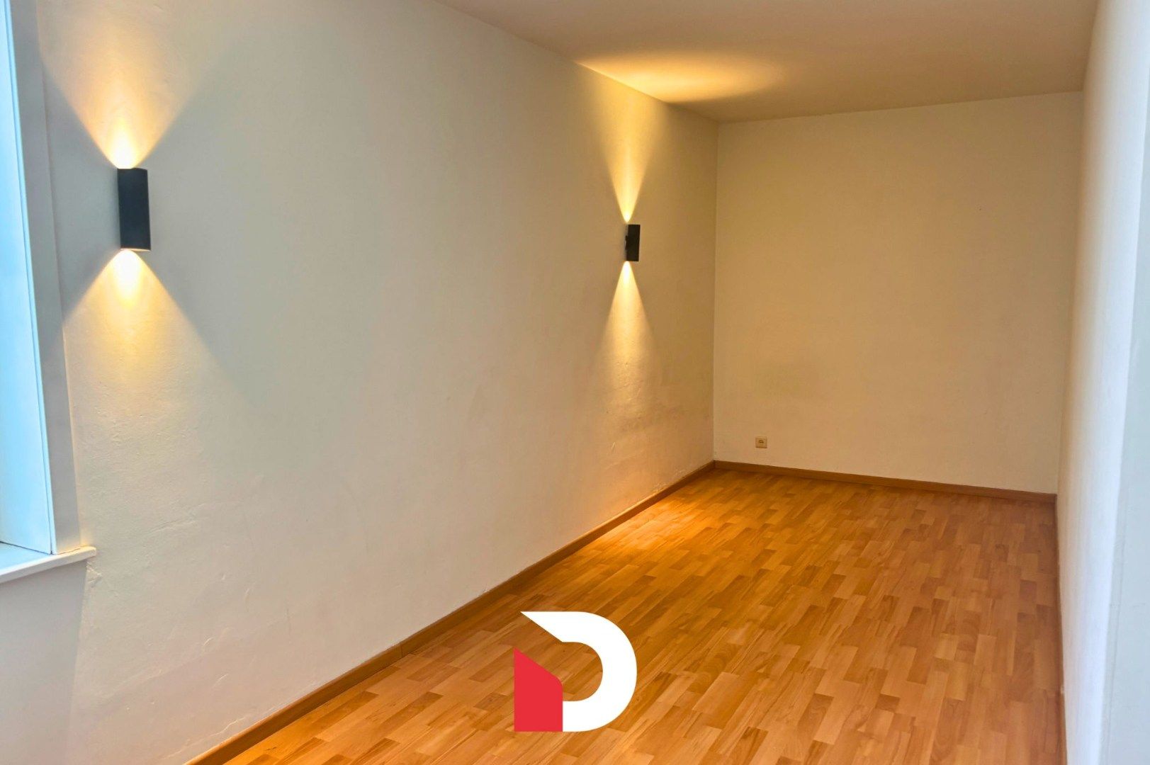 Instapklaar en ruim appartement met 3 slaapkamers en zonnig terras in Sijsele foto 6