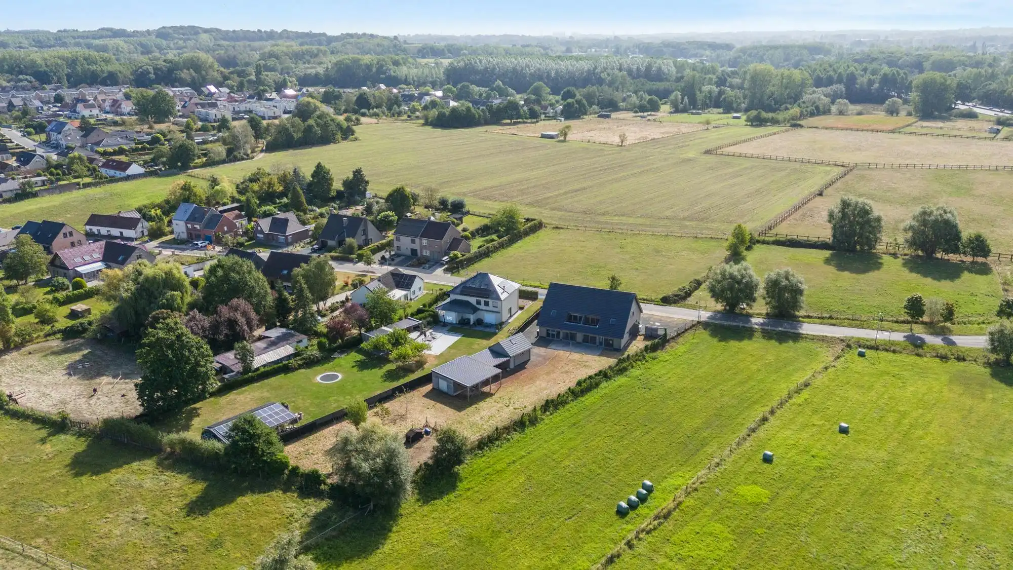 Ruime villa met tuin & 2 garages, ideaal als kangoeroewoning foto 44
