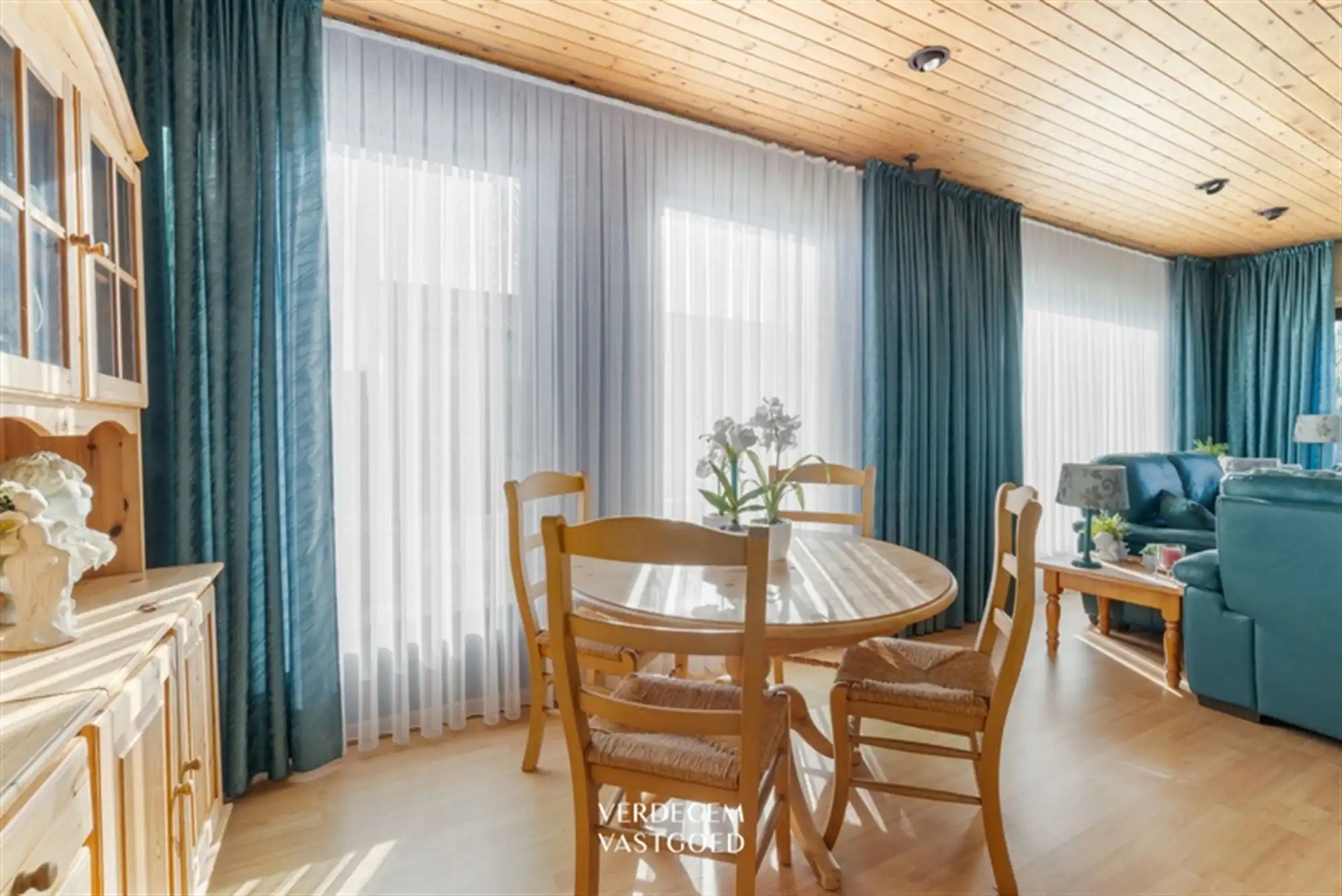 Bungalow met 3 slaapkamers, garage en zonnige tuin in kindvriendelijke woonwijk foto 8