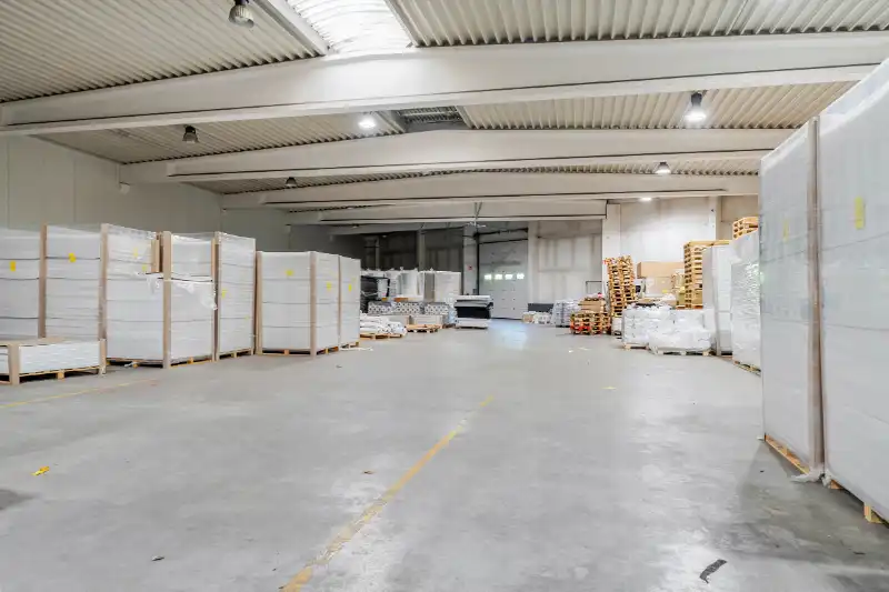 Instapklaar bedrijfsgebouw op strategische ligging te huur in Roeselare foto 14