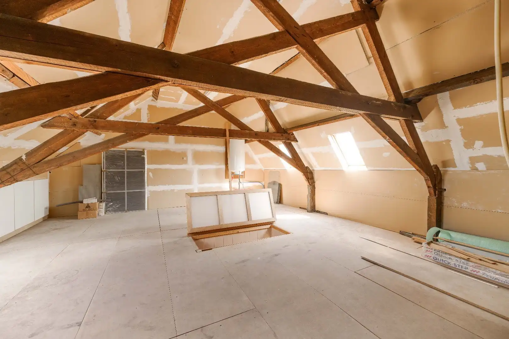 VERRASSEND RUIME WOONST (HANDELSHUIS) MET TUIN & GARAGE | TOEGANG ACHTEROM foto 19