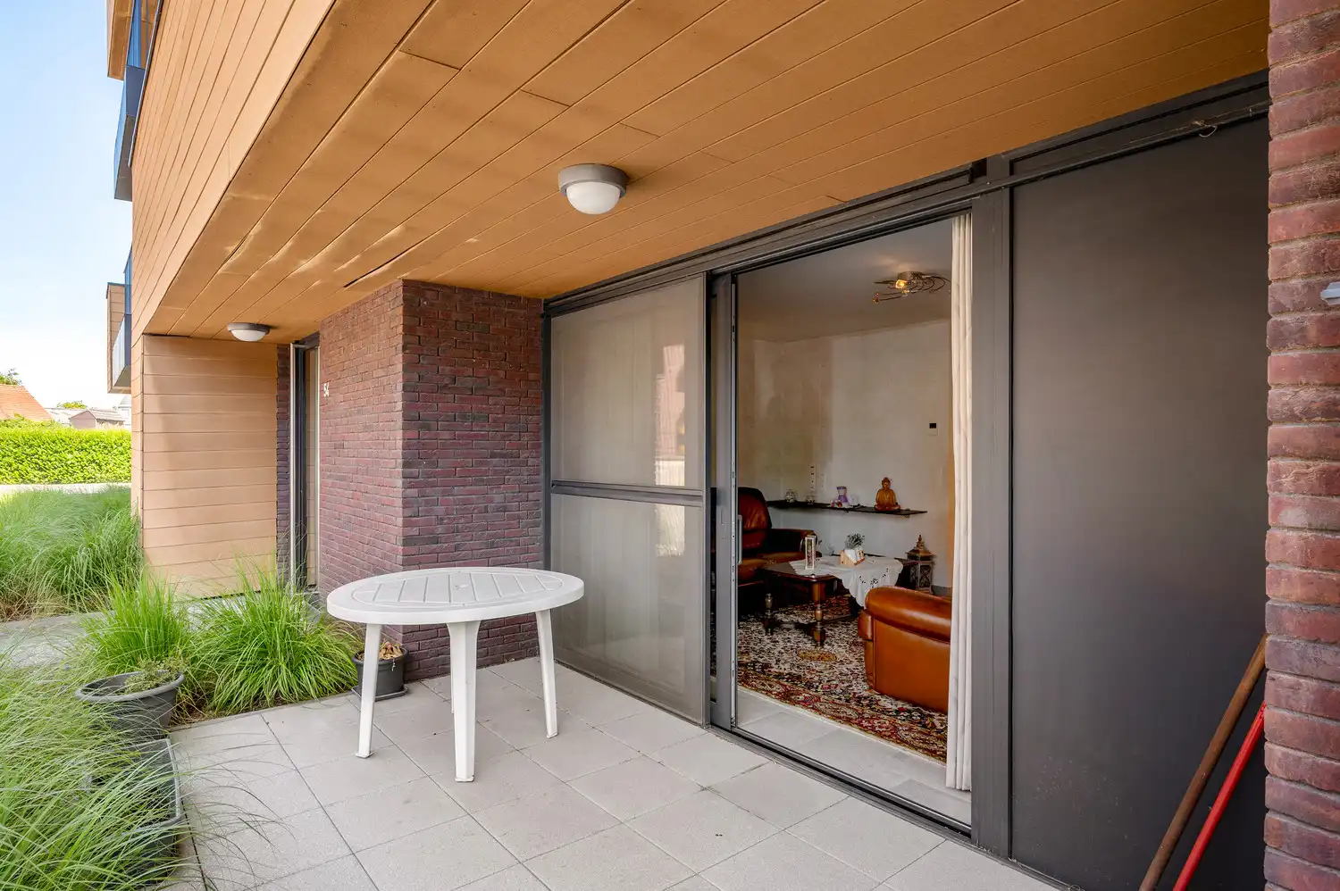 Gelijkvloers appartement, 2 slaapkamers, garage, kelderberging. foto 17