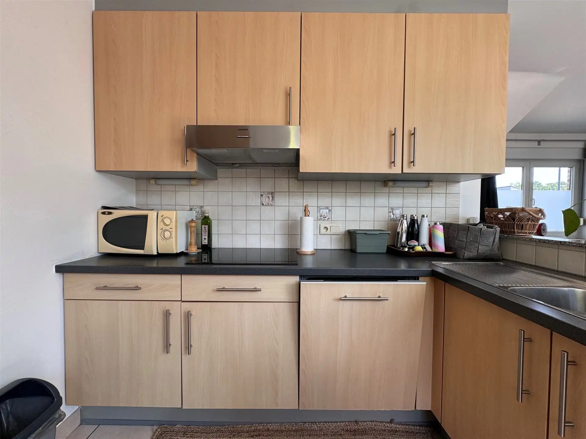 Gunstig gelegen woning met terras en 3 slaapkamers. foto 10