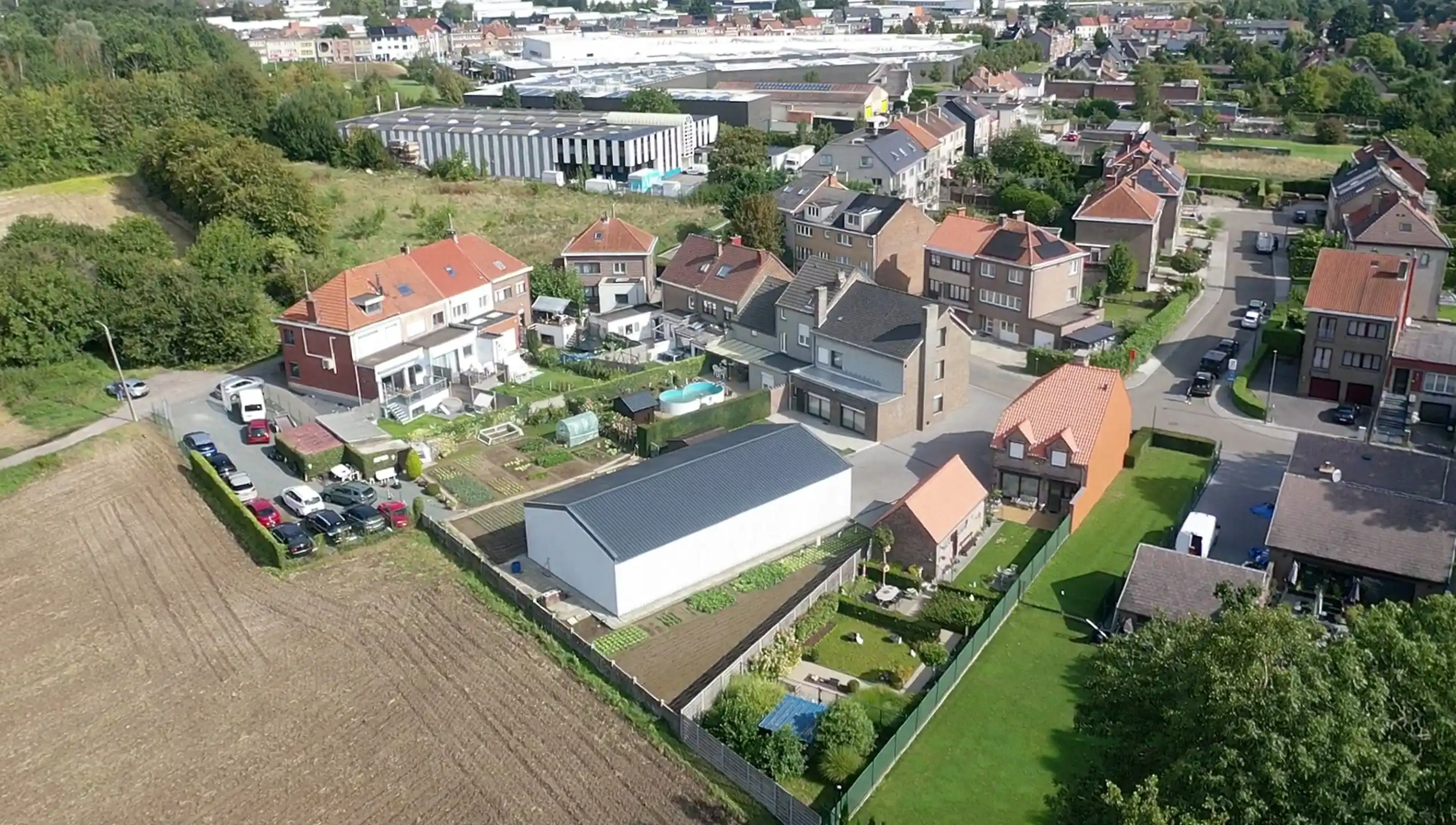 Karaktervolle woning met grote loods in Dilbeek! foto 25