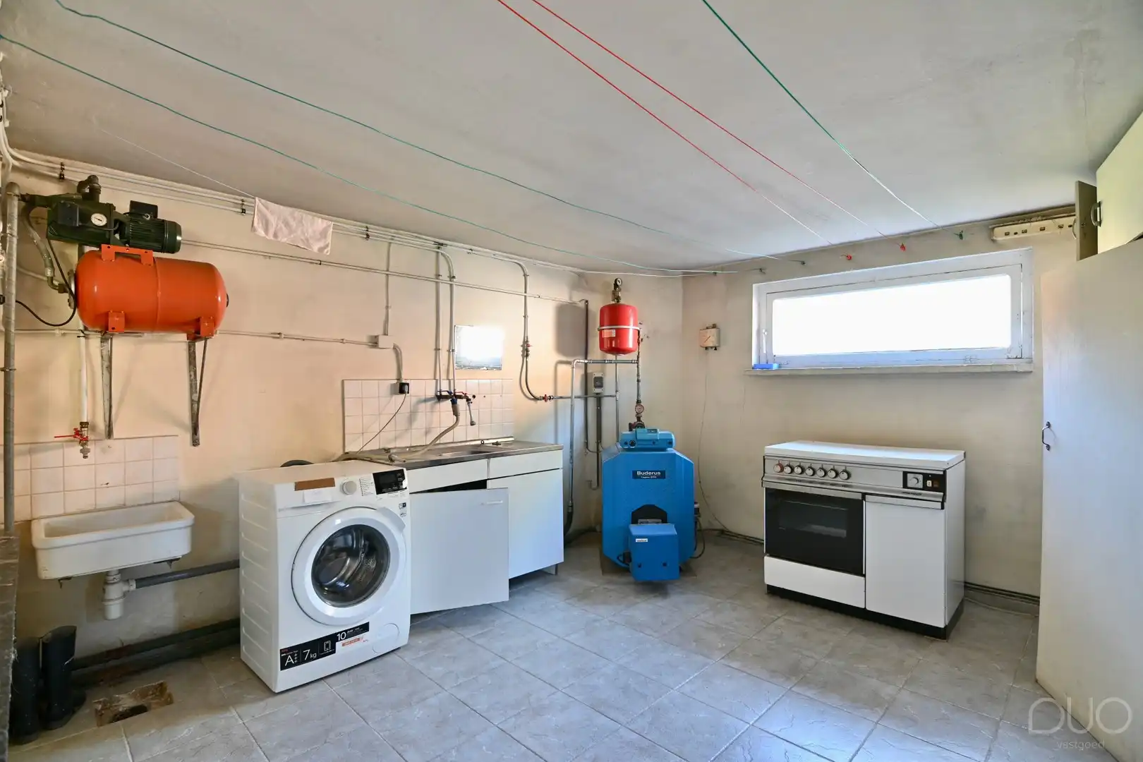 Charmante halfopen woning met loods en bouwmogelijkheden op 9a53ca foto 11