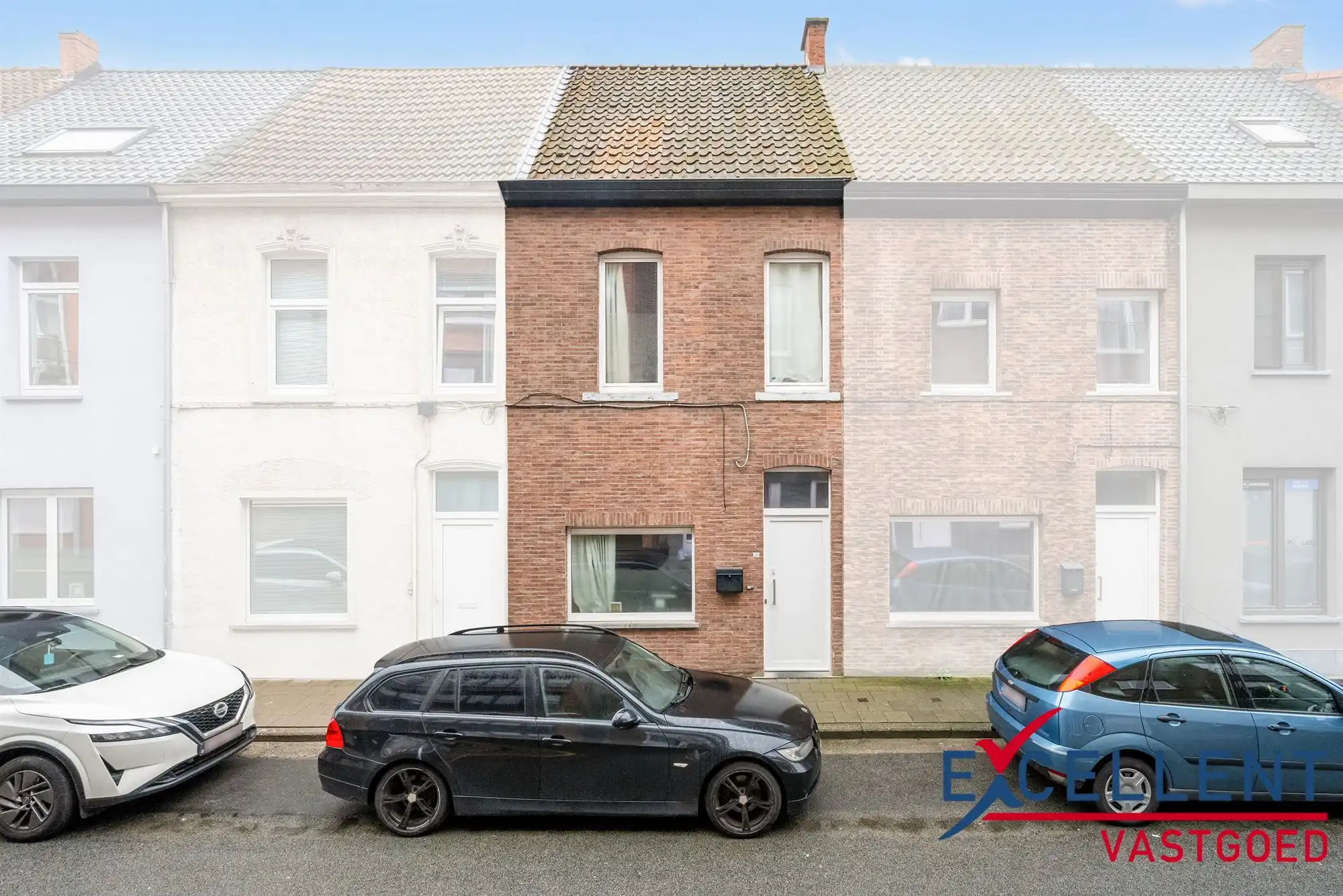 Gezellige instapklare woning centrum Deinze foto {{pictureIndex}}