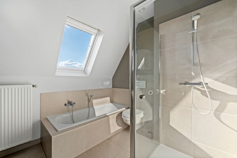 Instapklaar appartement in het hart van Lokeren! foto 10