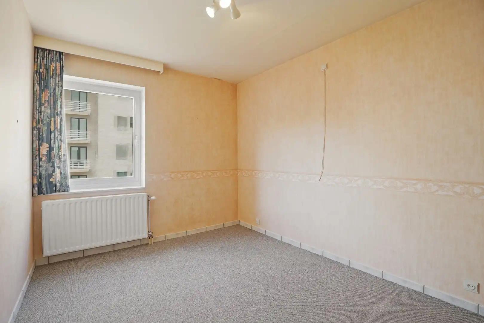 Op te frissen 2-slaapkamerappartement (73m²) te Koksijde Sint-Idesbald.  foto 14