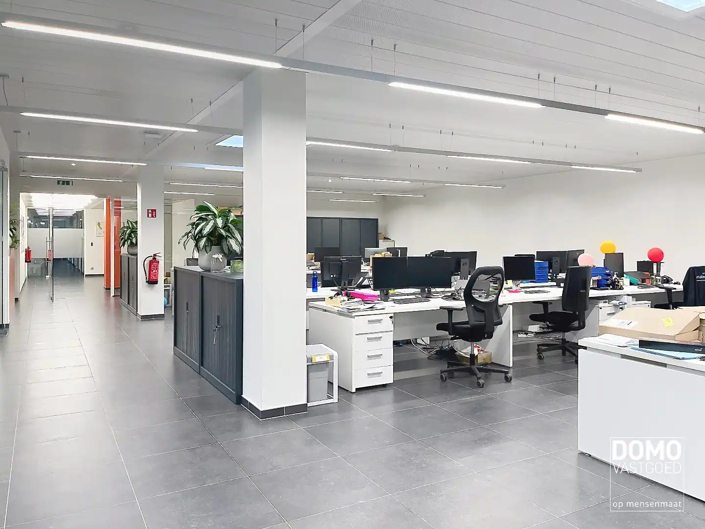 INNOVATIEVE RUIMTE MET LABO, LOGISTIEKE VOORZIENINGEN EN RESEARCH & DEVELOPMENT IN EEN ECO-BEDRIJFSGEBOUW TE PAAL foto 9