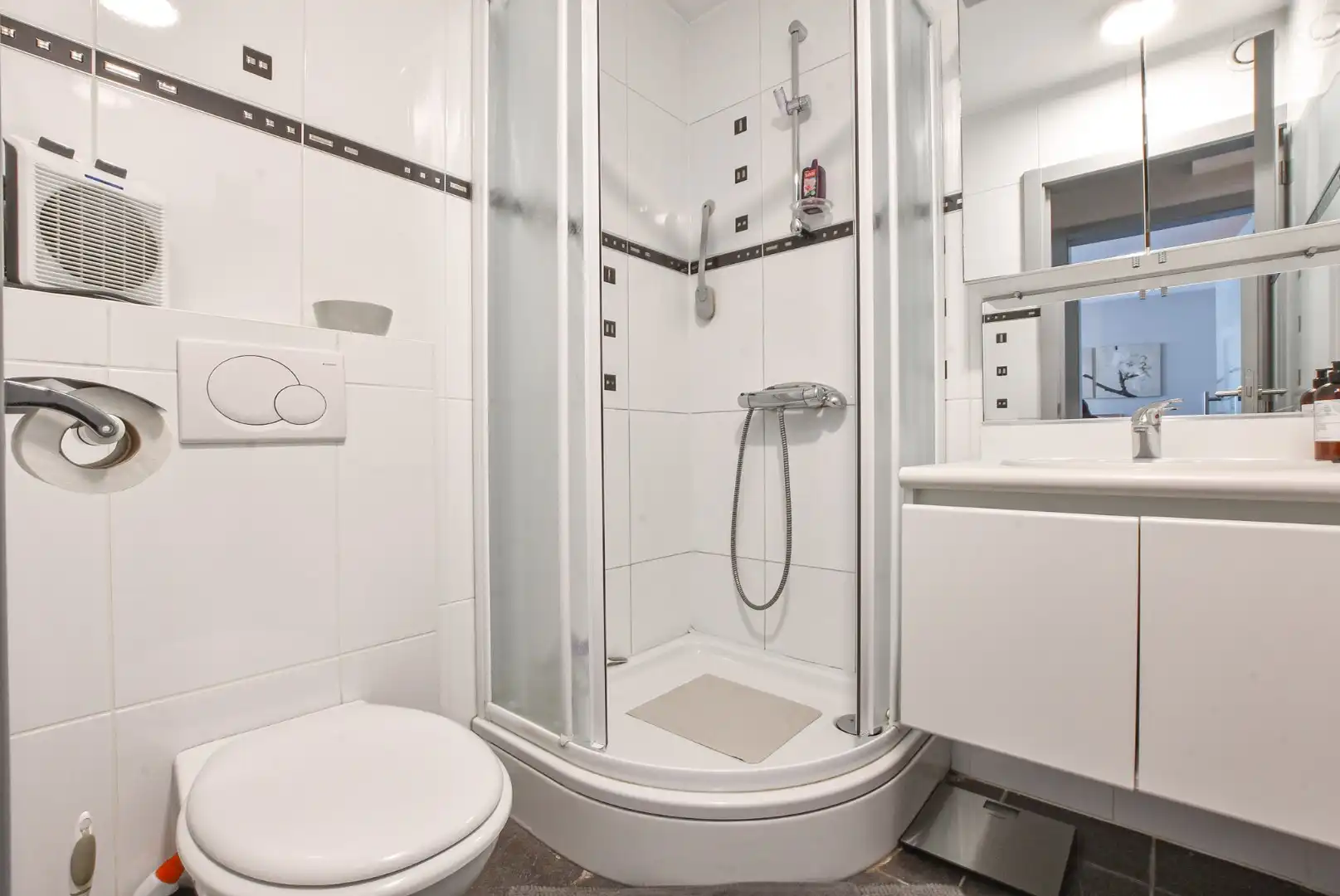 Gezellig gelijkvloers 1-slaapkamerappartement te Nieuwpoort-stad. foto 6