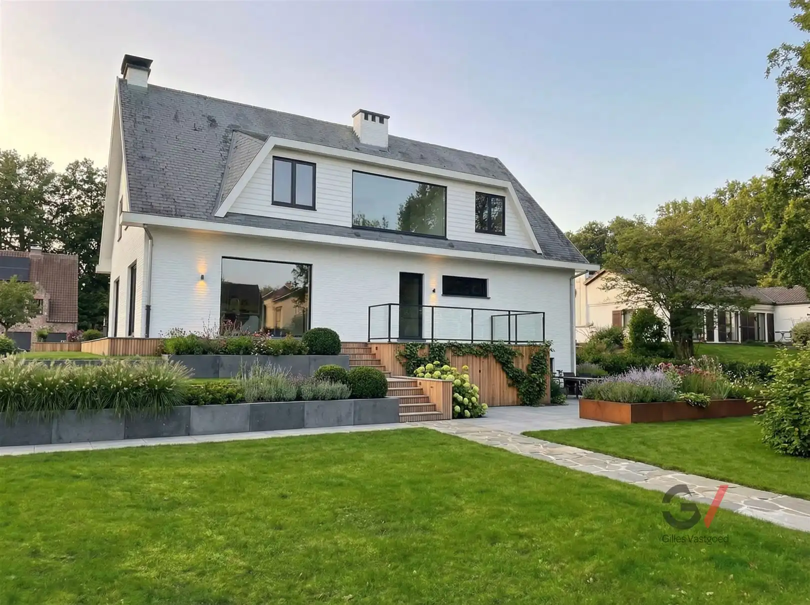 Woning met veel potentieel en karakter foto 24