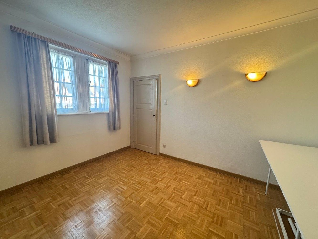 KARAKTERVOLLE, TE RENOVEREN WONING (H.O.B.) foto 7