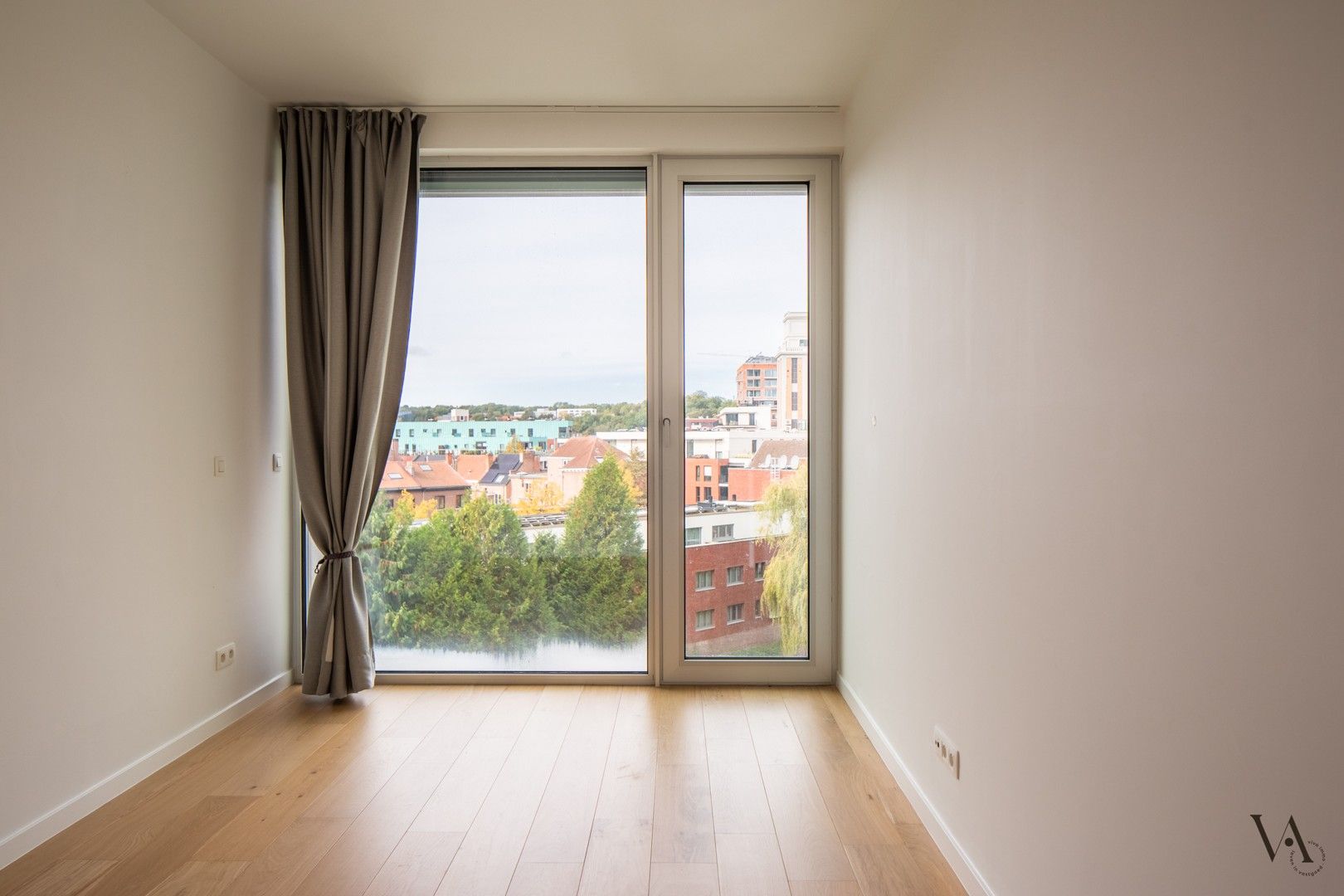 Nieuwbouw appartement met 2 slaapkamers en terras foto 8