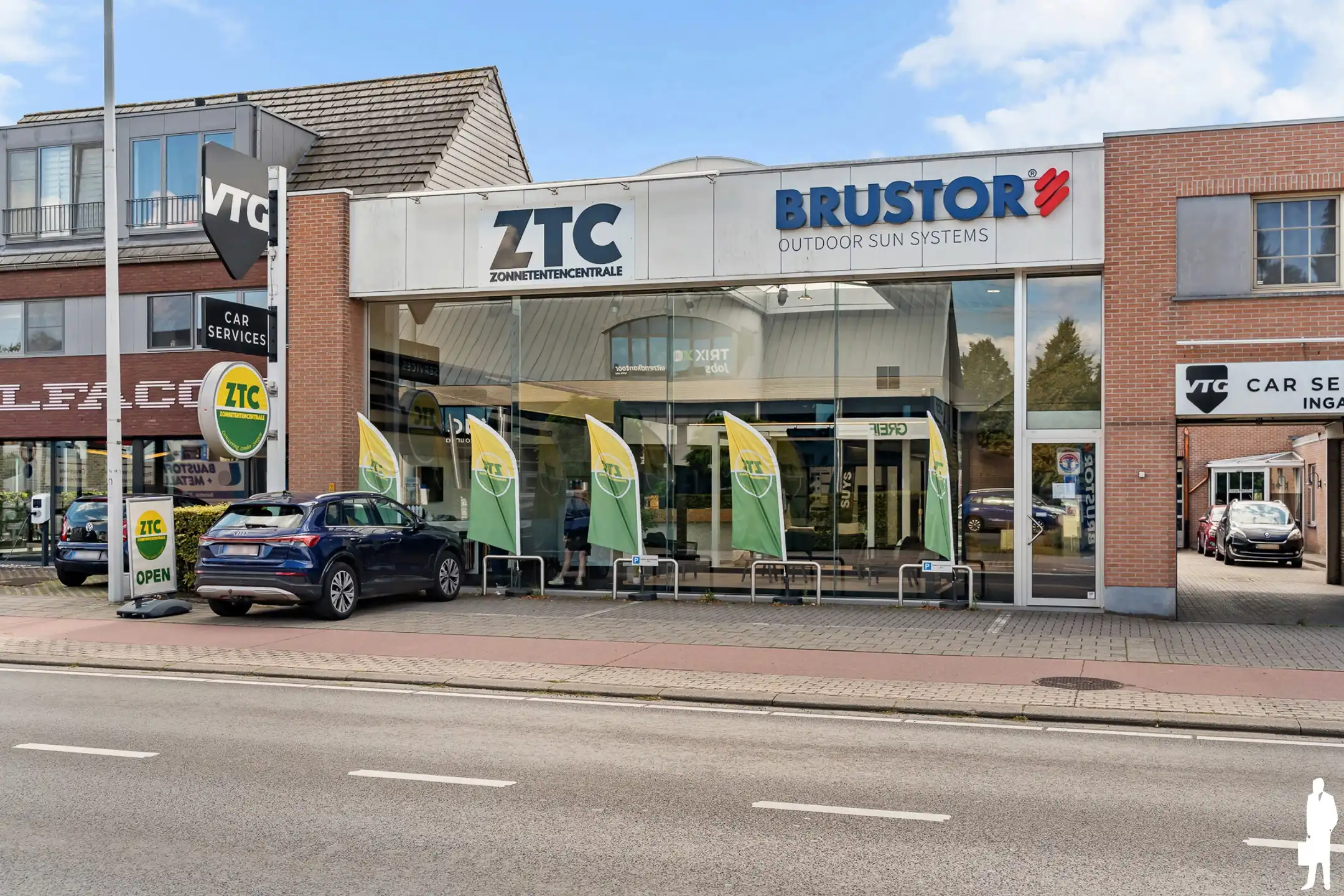 Winkelruimte / showroom te huur van ca. 240 m²  foto 17