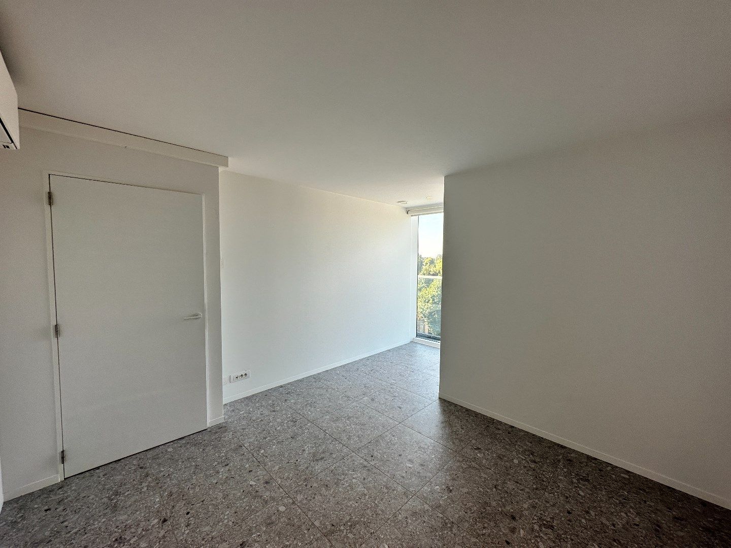 Luxe appartement (140 m²), 3 slpk, 2 badk en zonneterras(sen), centrum Torhout. foto 27