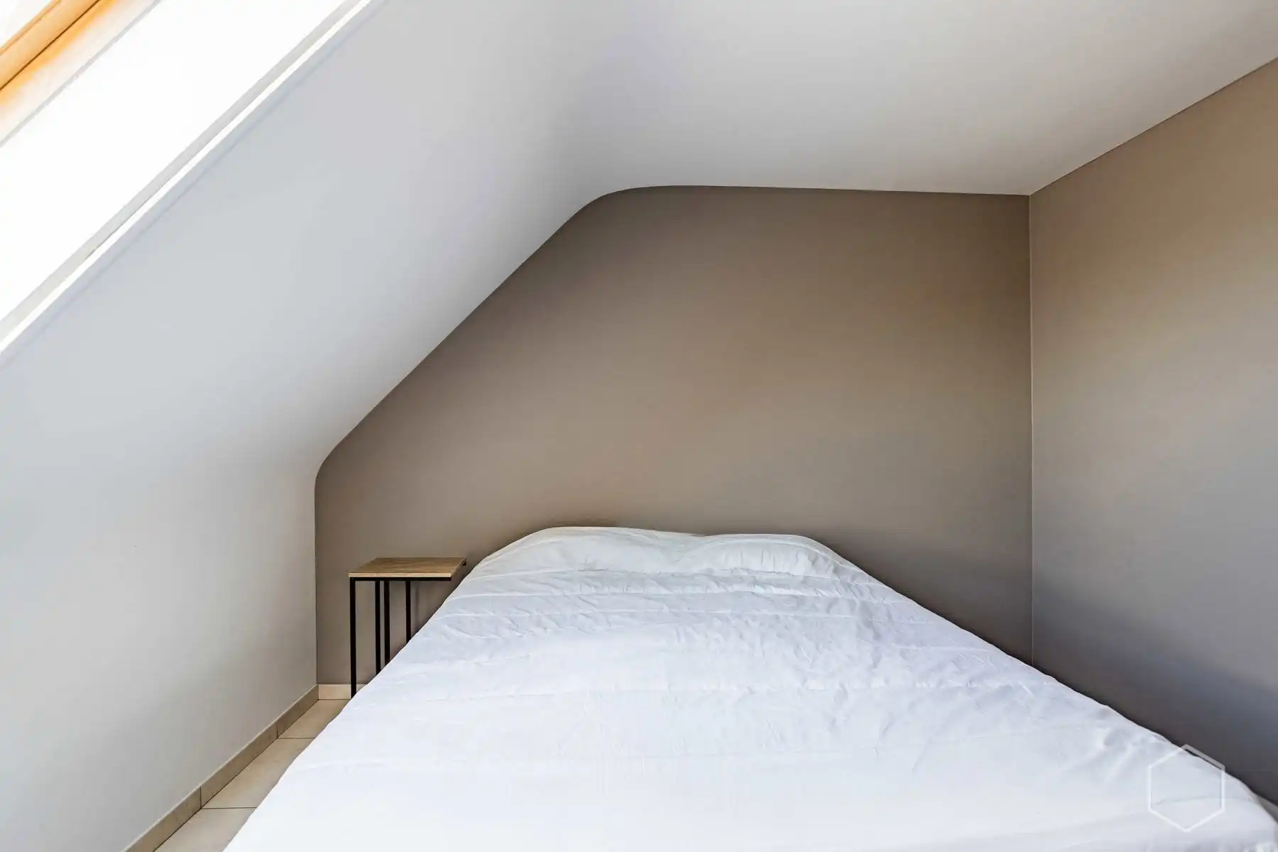Lichtrijk duplexappartement met 4 slaapkamers en airco's foto 23
