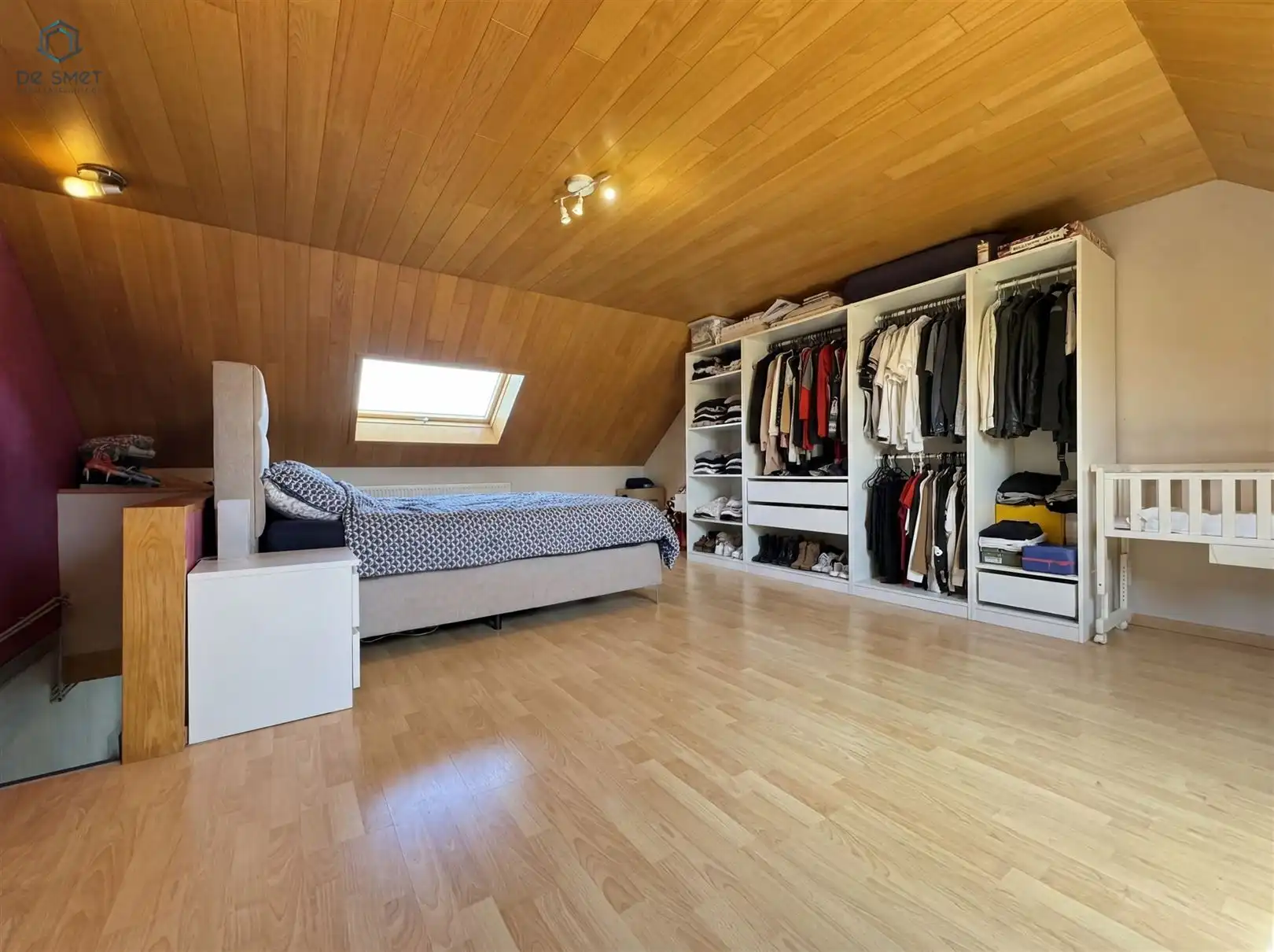 RUIME WONING MET 3 SLKS EN ZUIDGERICHTE TUIN foto 16