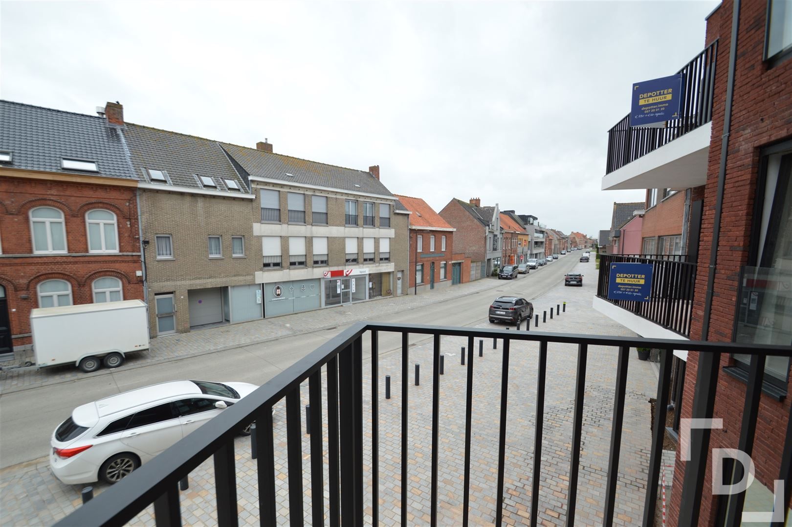 Energiezuinige en ruime nieuwbouwappartement te huur in centrum Langemark! foto 11