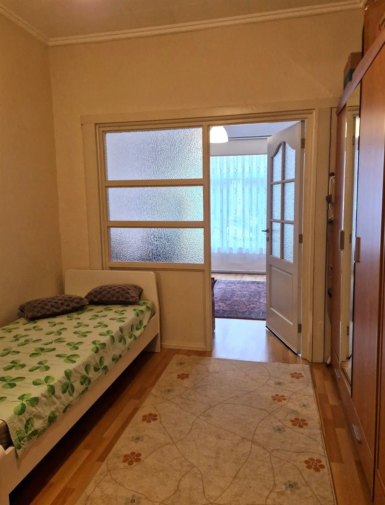 Gelijkvloers appartement met tuin - evt kangoeroewoning. foto 7