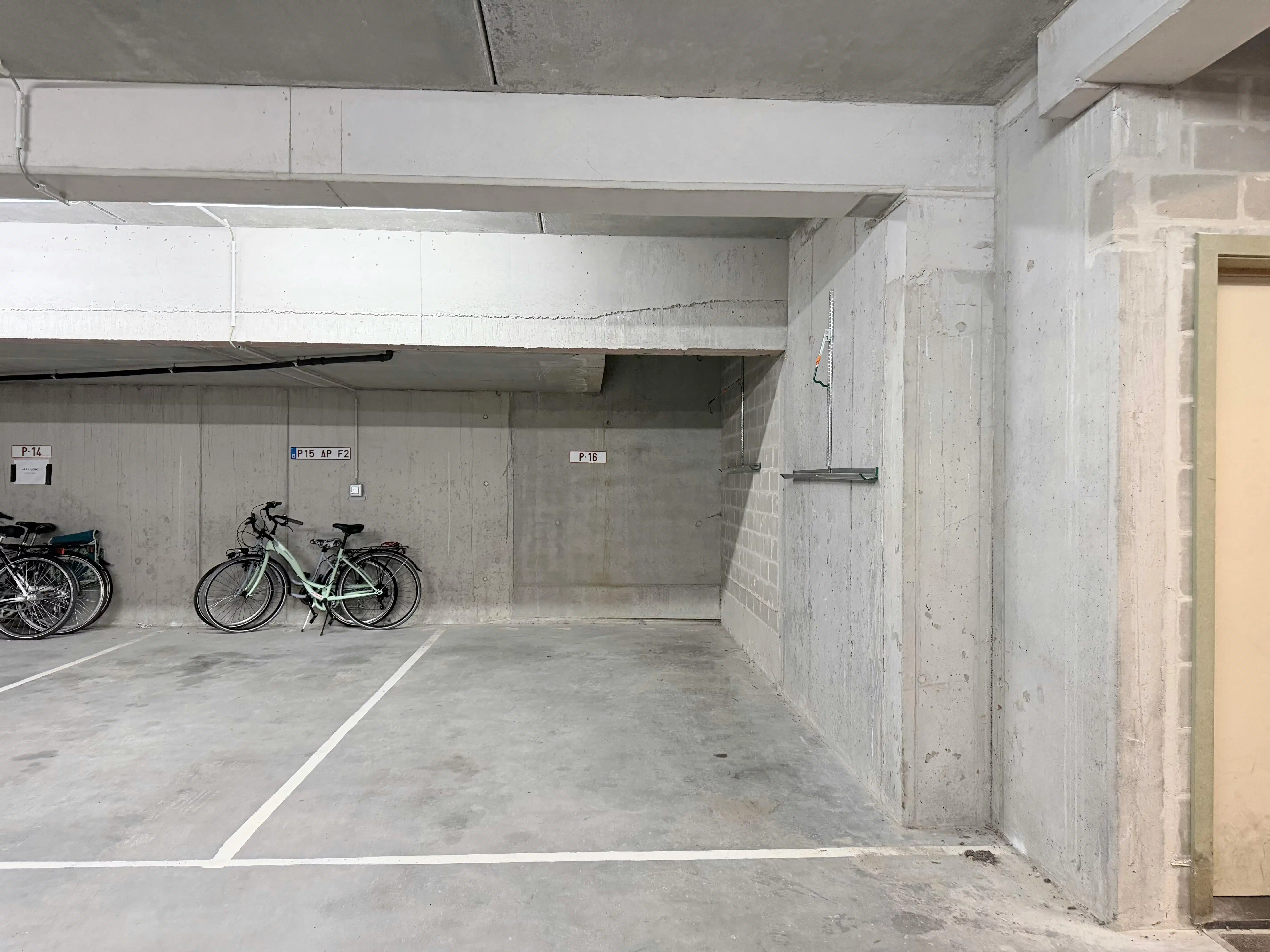 Staanplaats te koop in centrum Westende-Bad! foto 2