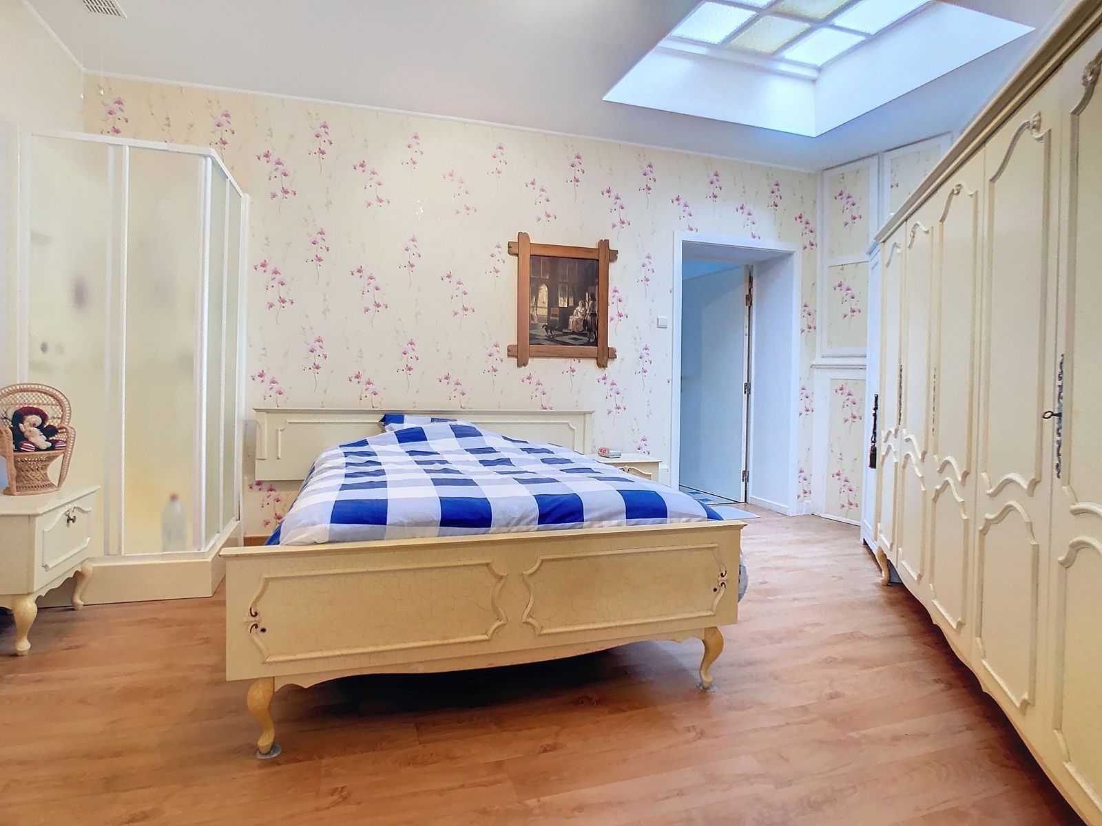 Huis en app. met 2 huisnrs., toonzaal, garage in centrum   foto 7