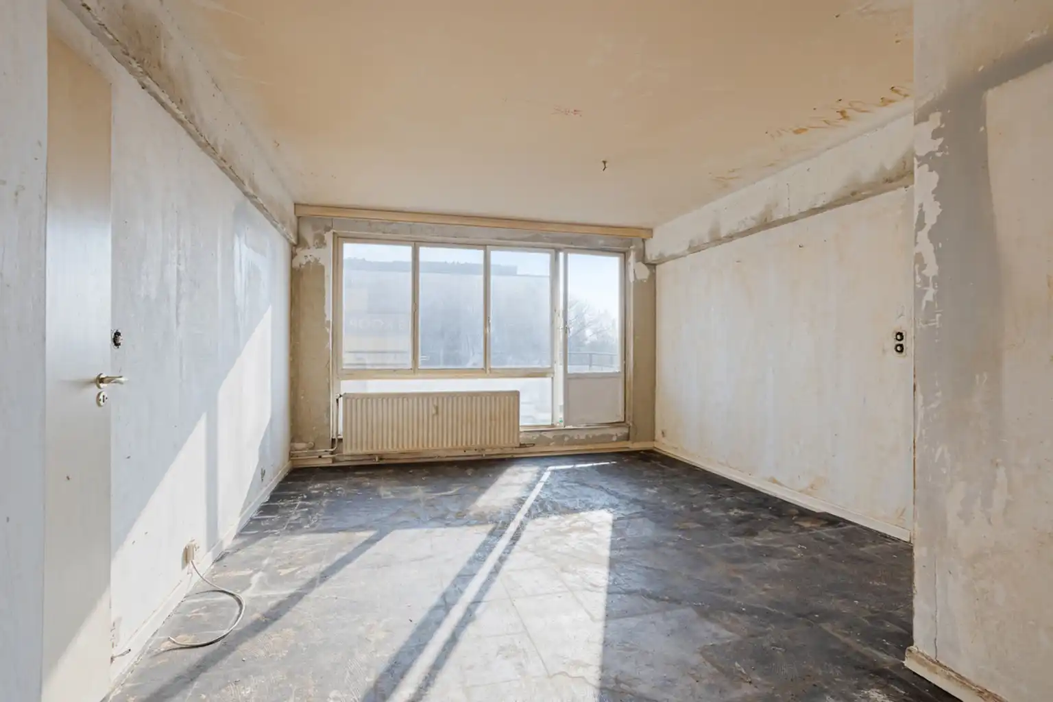 Te renoveren 1-slaapkamerappartement foto 5