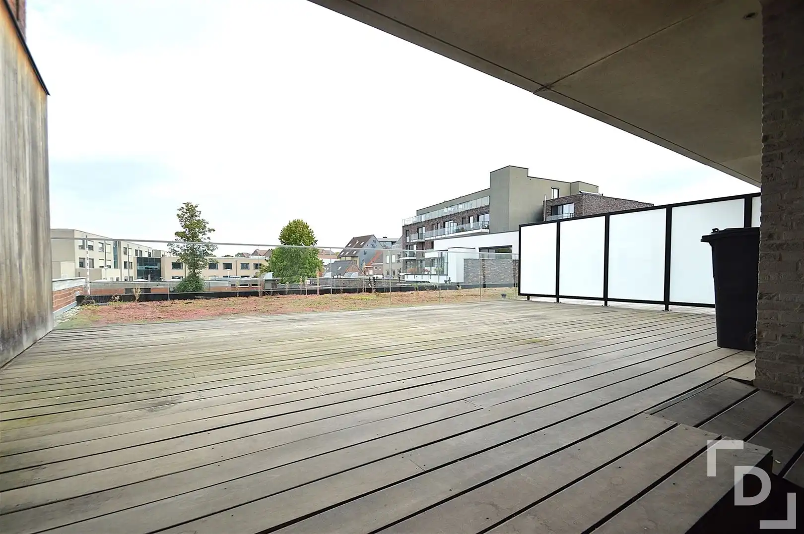 Prachtig afgewerkt appartement op de Grote Markt in Poperinge. foto 15