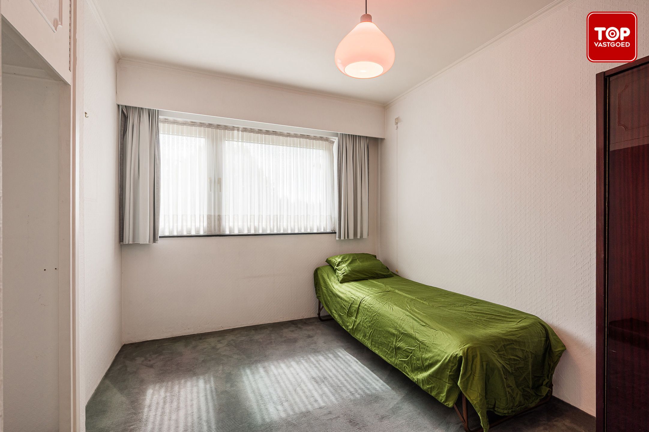 Te renoveren woning met potentieel in rustige buurt  foto 11
