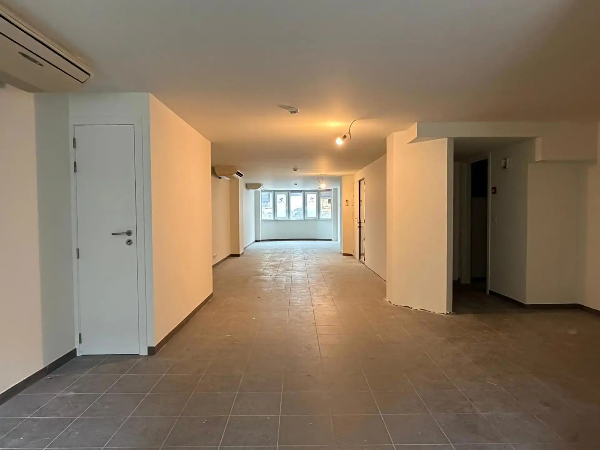 Kantoor 127m2 met buitenruimte 30m2 aan Gent-Sint-Pieters foto 8