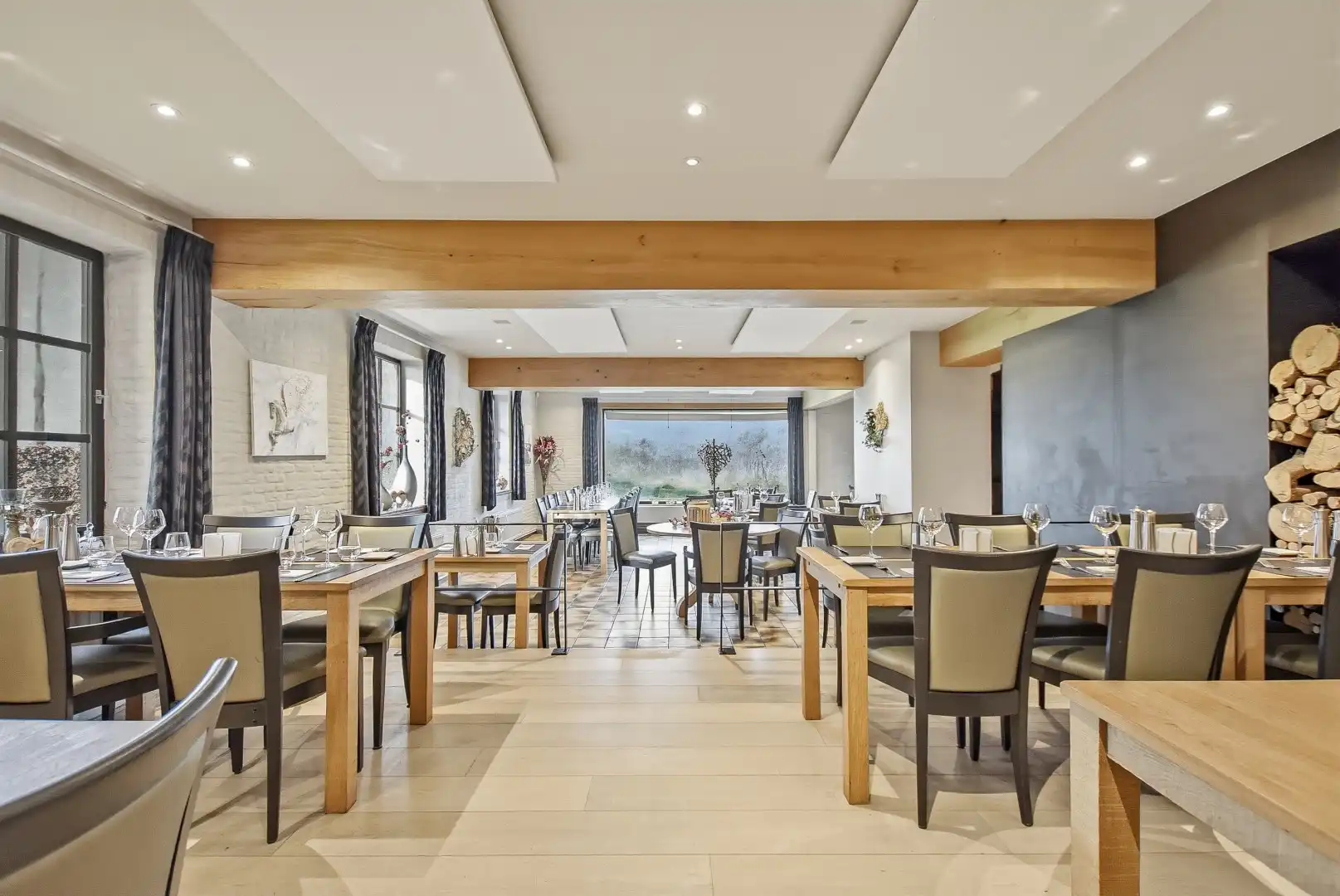 Restaurant met privéwoning en 2 B&B-kamers op 4.370 m² foto 6