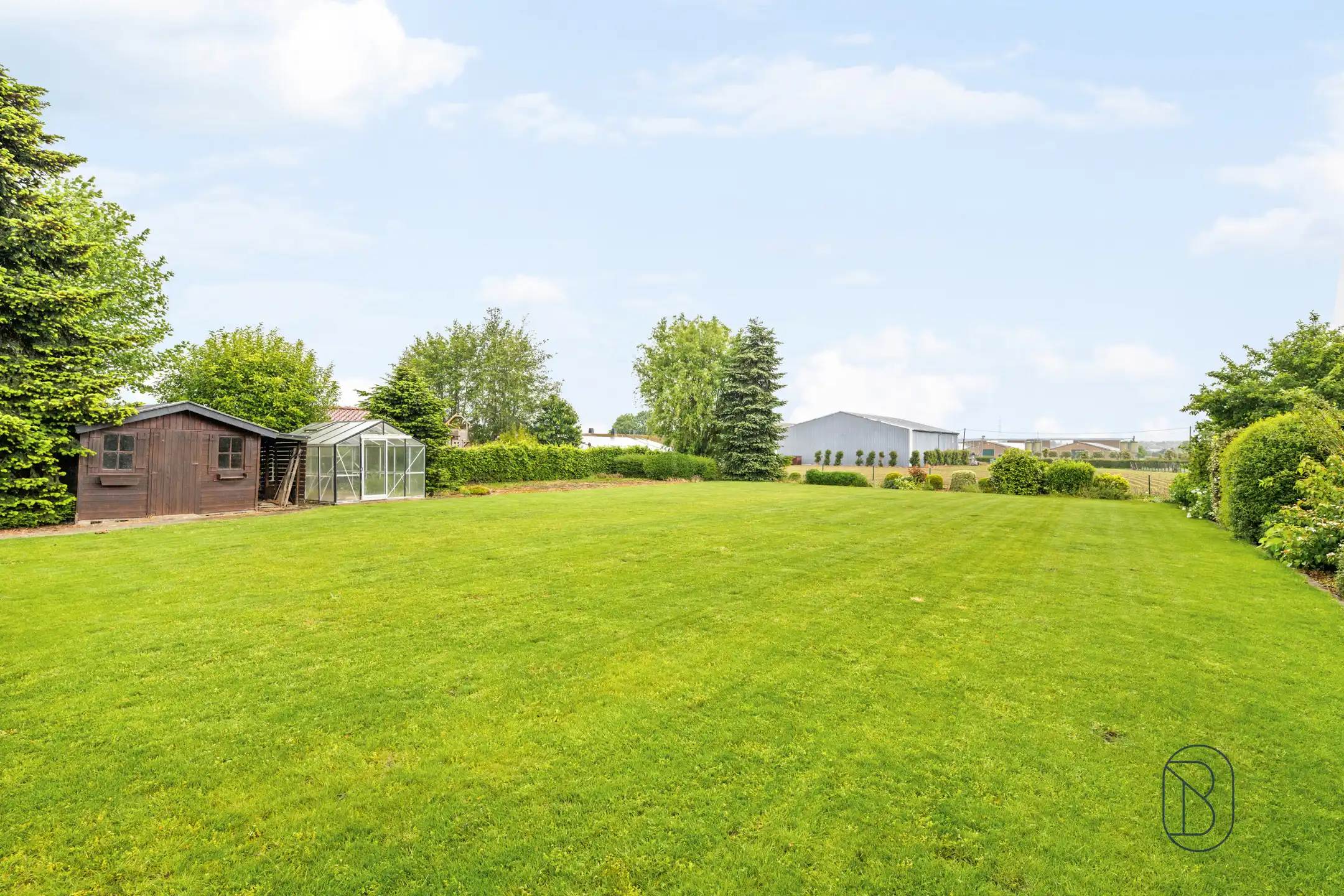Prachtig gelegen bungalow op 1.645 m². foto 3