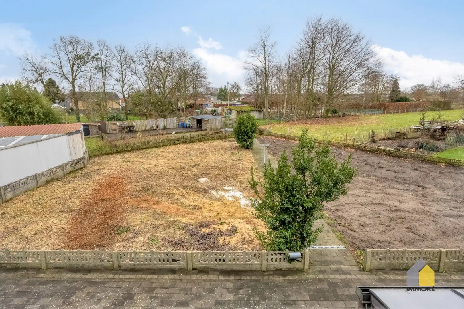 Neeroeteren: Op te frissen, vrijstaande woning op 8 a 53 ca met 5 slpks. foto 35