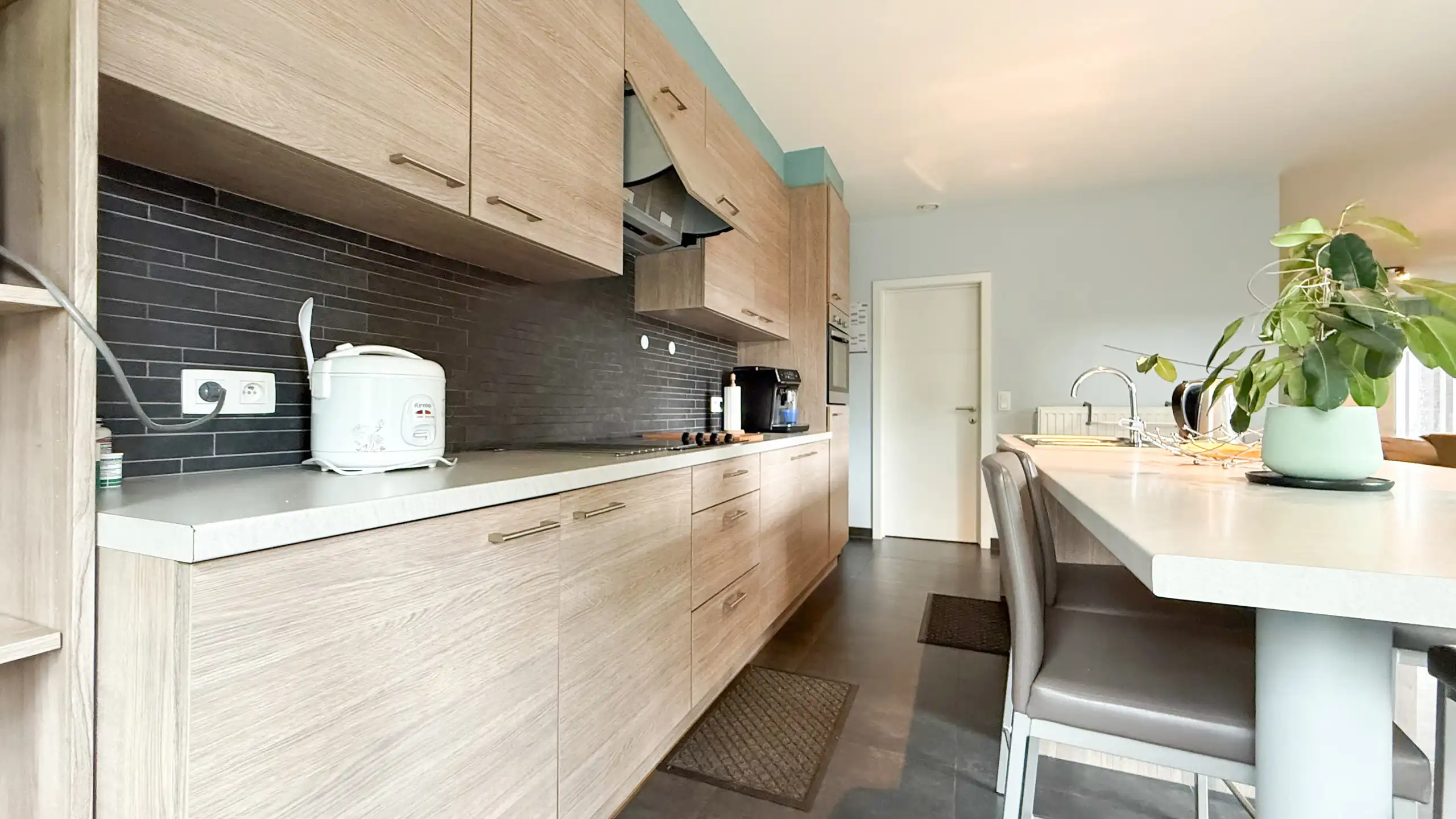 Moderne energiezuinige woning in rustige straat met 3slpks!  foto 11