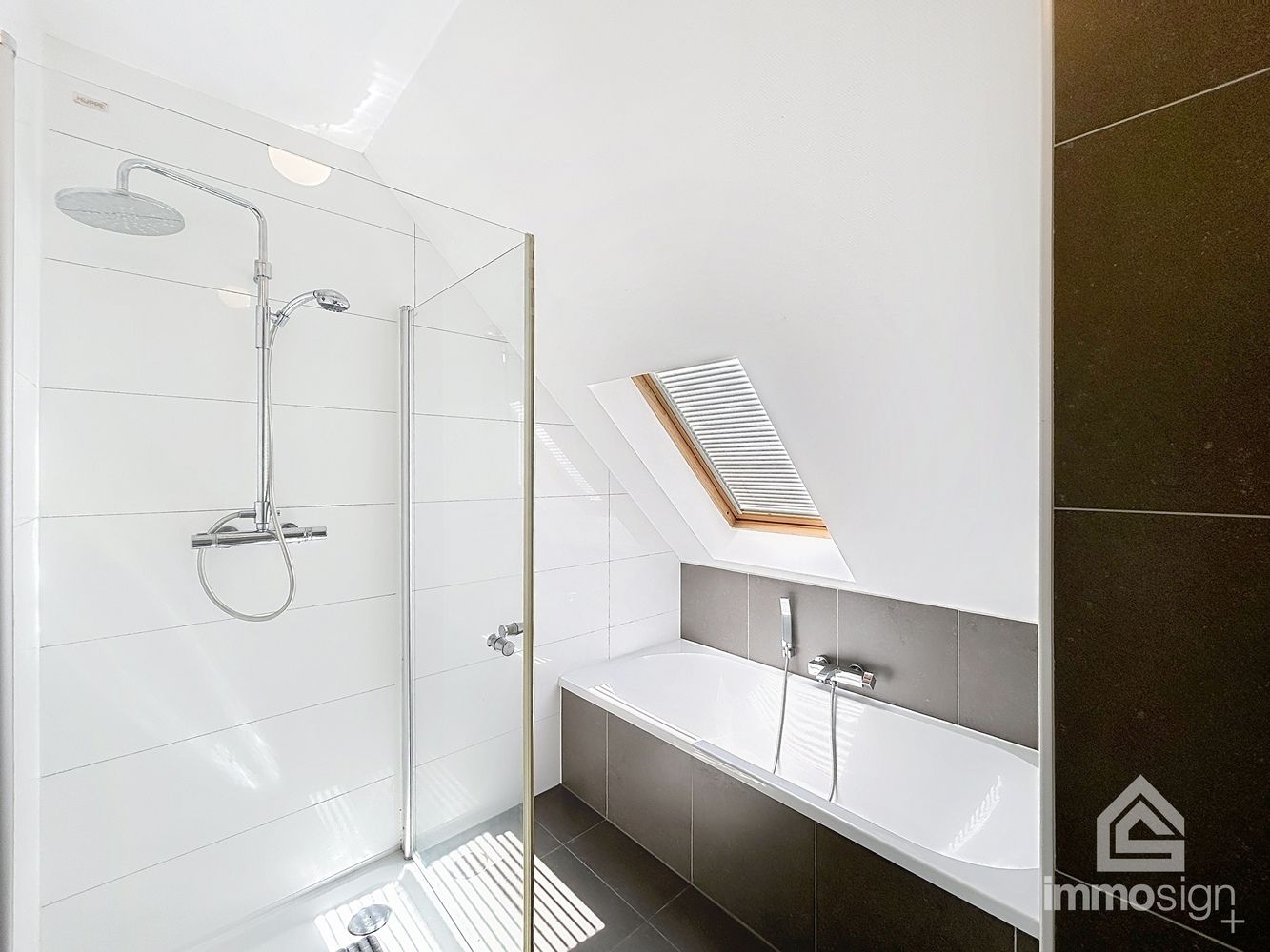 Ruim appartement met twee slaapkamers én twee terrassen te Hamont! foto 19