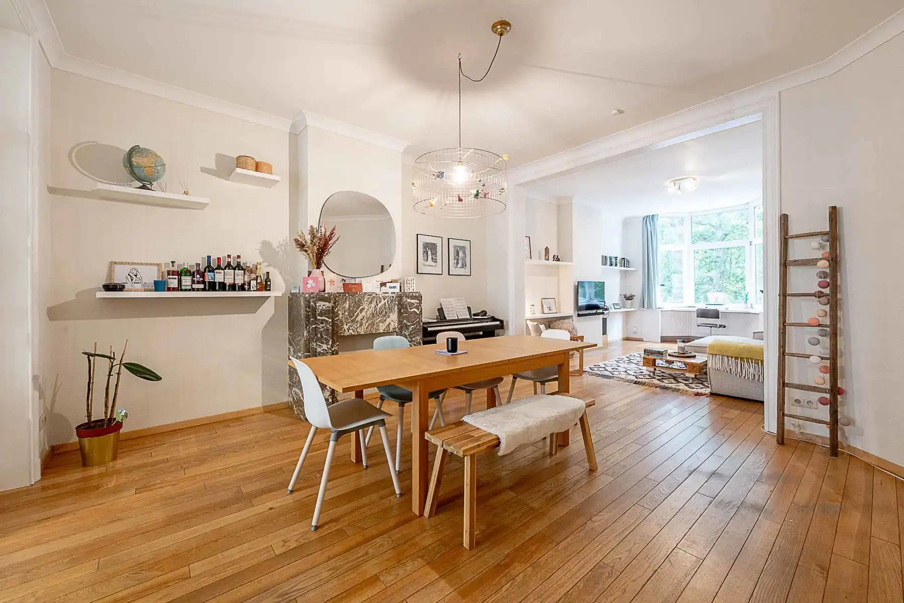 Charmant gerenoveerd appartement in hart van de Dansaertwijk foto 3