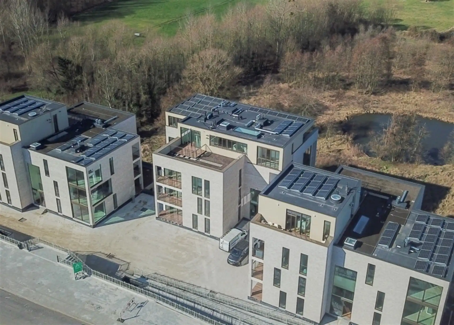 Duplex drie-slaapkamerappartement in recent gebouw Vallei Houtkauter foto 17