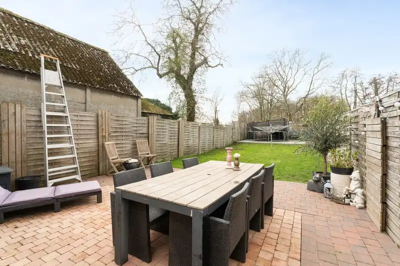 Beveren Roeselare : Nabij de kerk in Beveren ruime burgerwoning in lichte art-decostijl met 4 slaapkamers en zonnige tuin opp. 270 m² foto 14