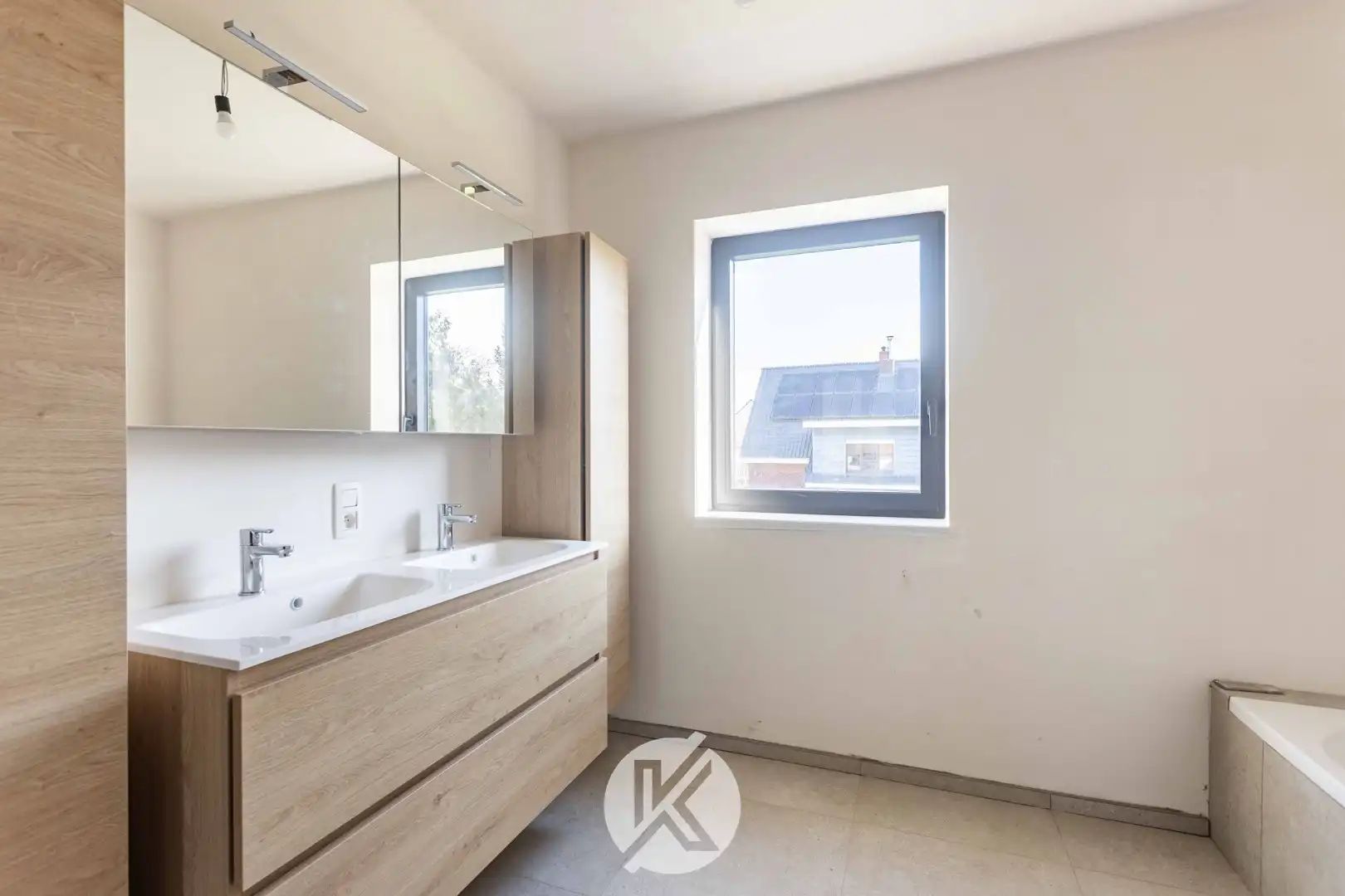 Halfopen nieuwbouwwoning met vlotte bereikbaarheid foto 15