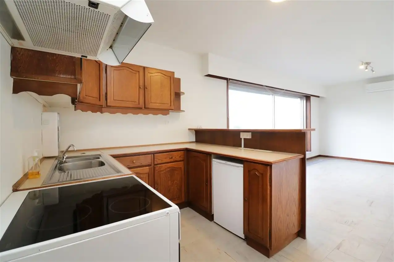 Prachtig en centraal gelegen studio in verzorgde residentie, met autostaanplaats foto 6