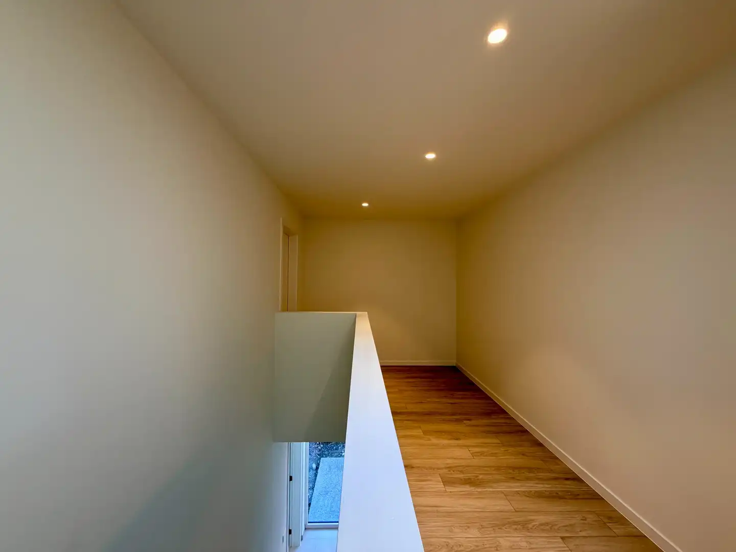 Recente nieuwbouwwoning in centrum Tielt! foto 11