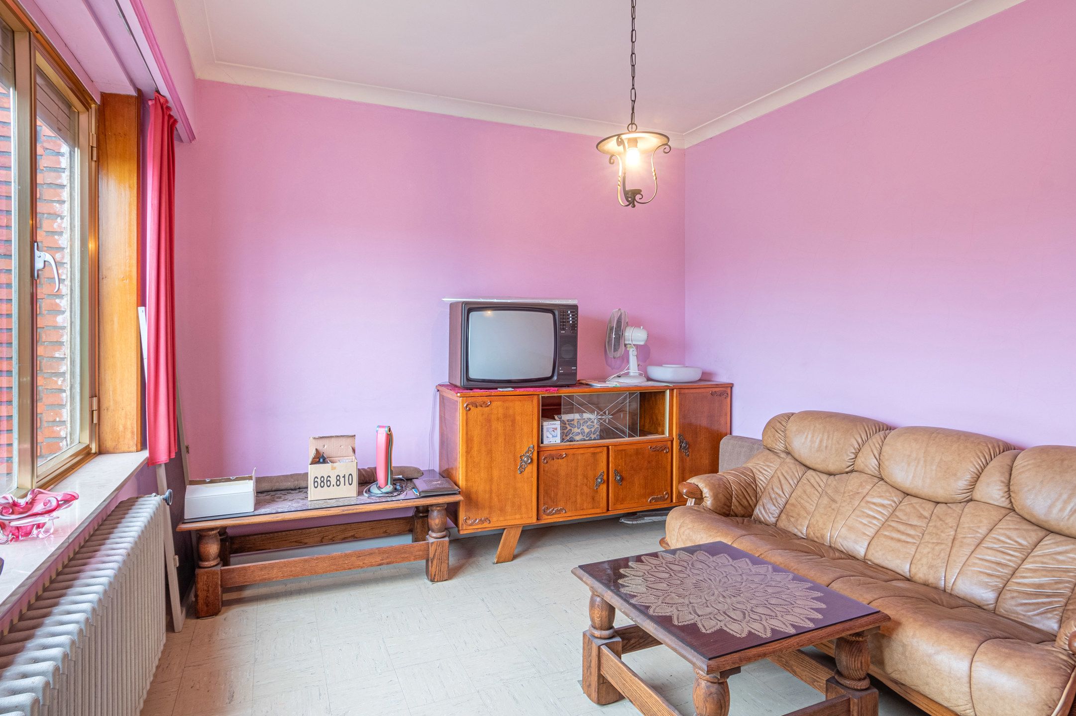 Ruime op te frissen woning met garage en tuin  foto 11